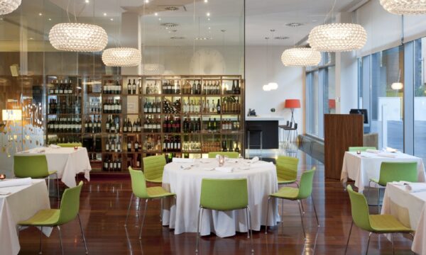 Placer en pareja  SPA 80'm + Comida/Cena (Sin beb.) + Msje 50'm